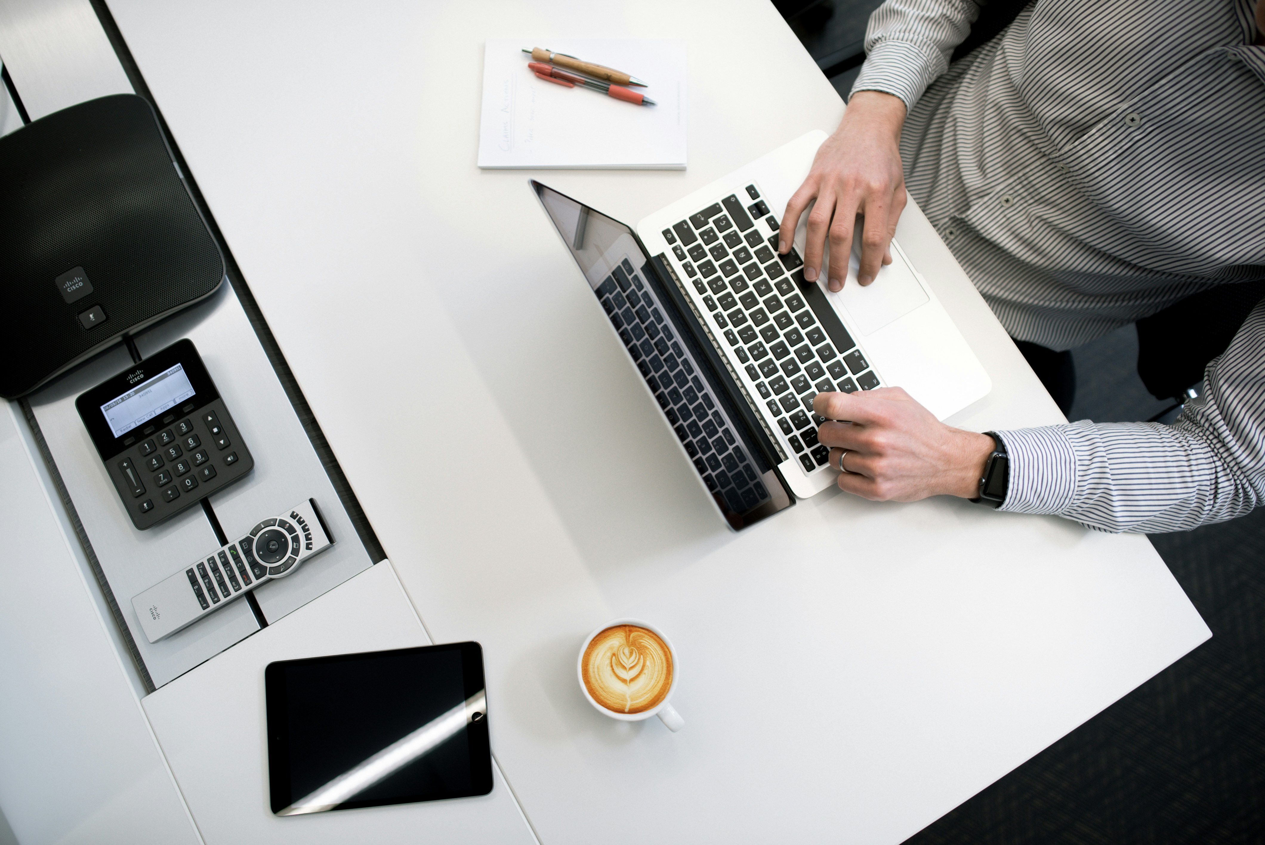 A Practical Guide to Prompting for AI-powered Data Analysis
